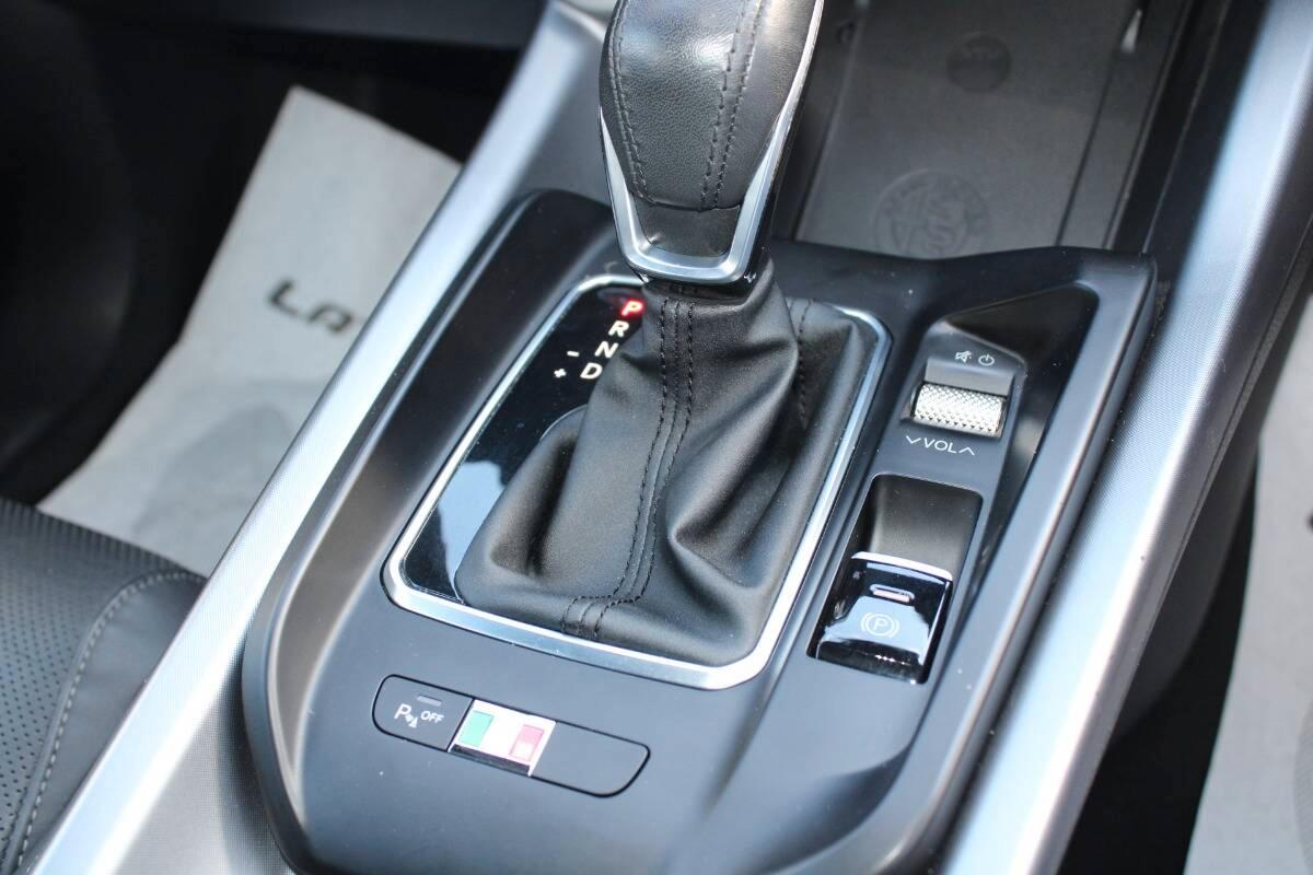 Alfa Romeo Tonale 1.5 hybrid Ti 160cv tct7 Con TELECAMERA POSTERIORE