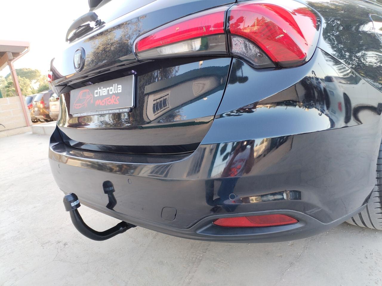 Fiat Tipo 1.6 Mjt LOUNGE GANCIO TRAINO