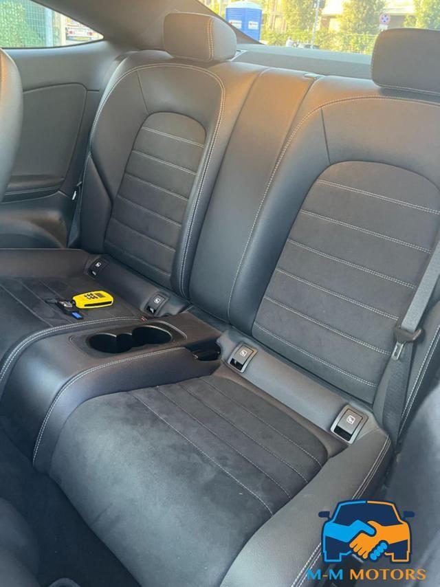 MERCEDES-BENZ C 220 d Auto Coupé Premium Plus