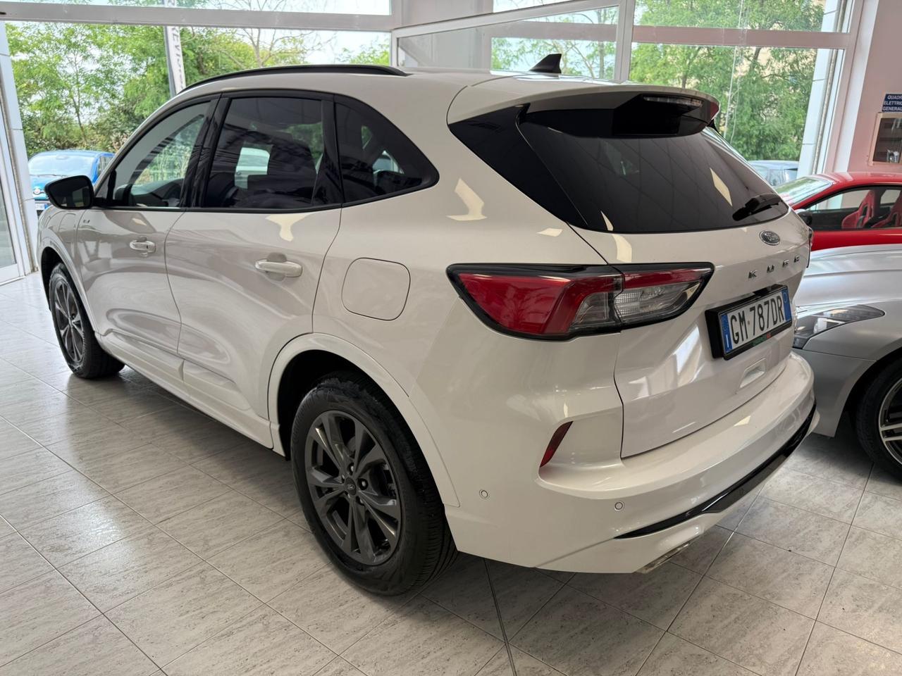 Ford Kuga 2.5 Plug In Hybrid 225 CV CVT 2WD ST-Line UNIPRO