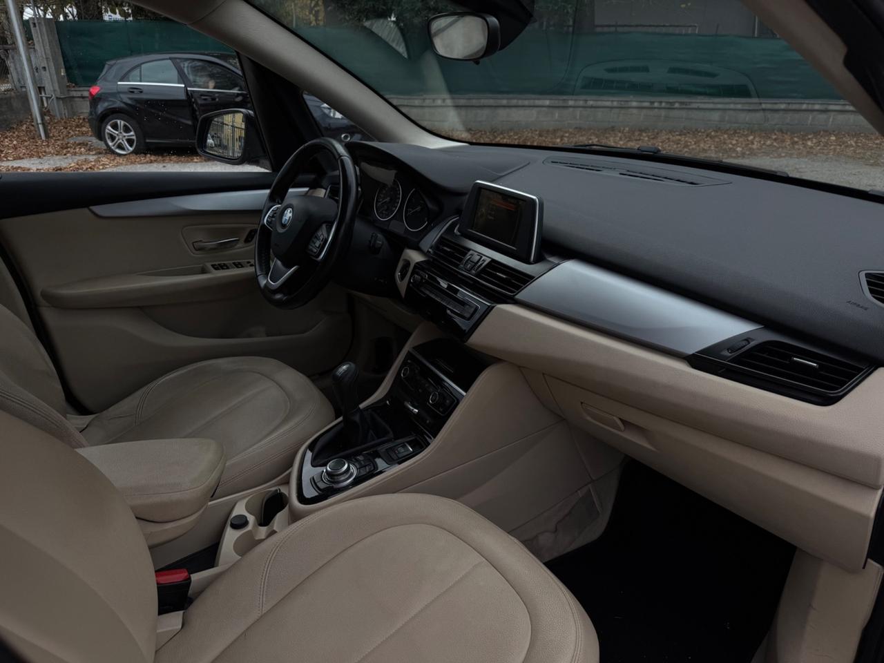 Bmw 216 216d Active Tourer Luxury