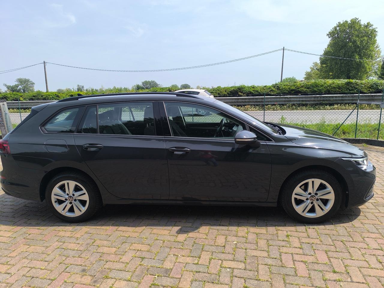 Volkswagen Golf Variant 1.5 eTSI EVO ACT DSG Life