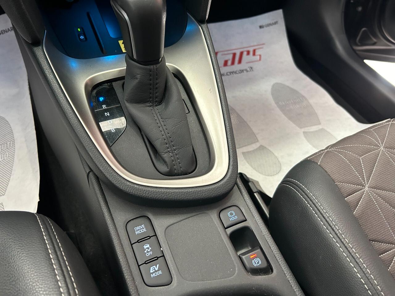 Toyota Yaris Cross 1.5h Hybrid 116cv e-cvt auto Lounge Tetto ITALIANA
