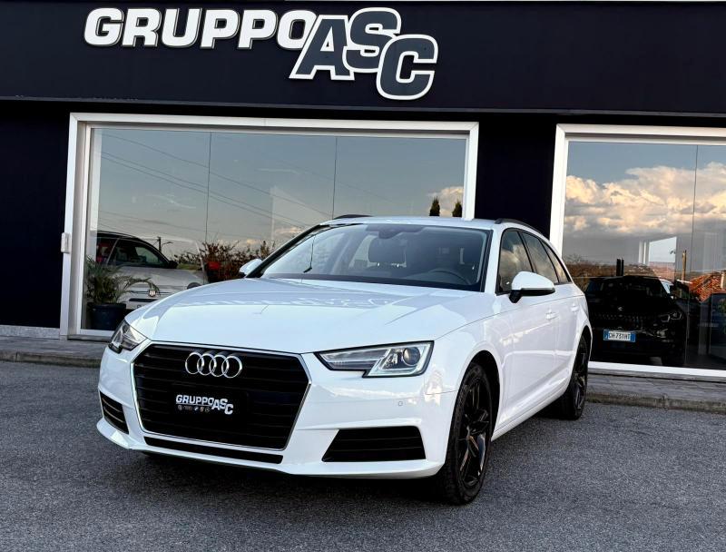 Audi A4 Avant 35 2.0 tdi Sport 150cv s-tronic