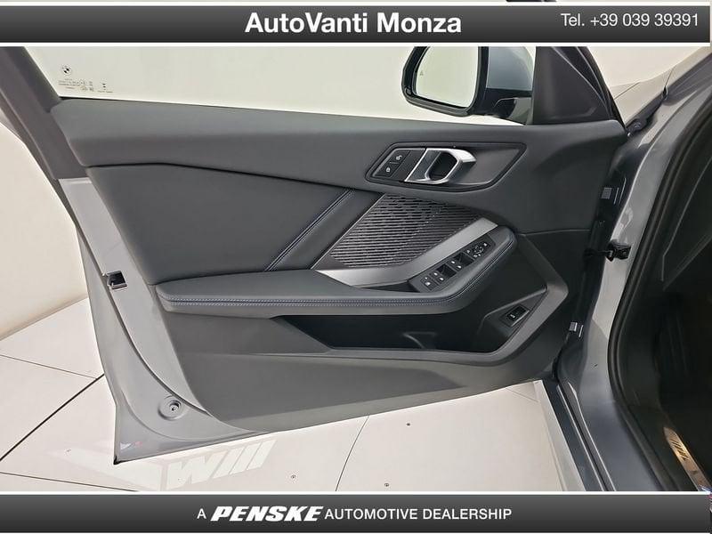 BMW Serie 1 118d 5p. Msport + PNEUMATICI INVERNALI
