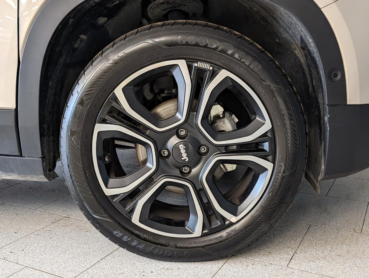 Jeep Avenger 1.2 Turbo 100cv Summit