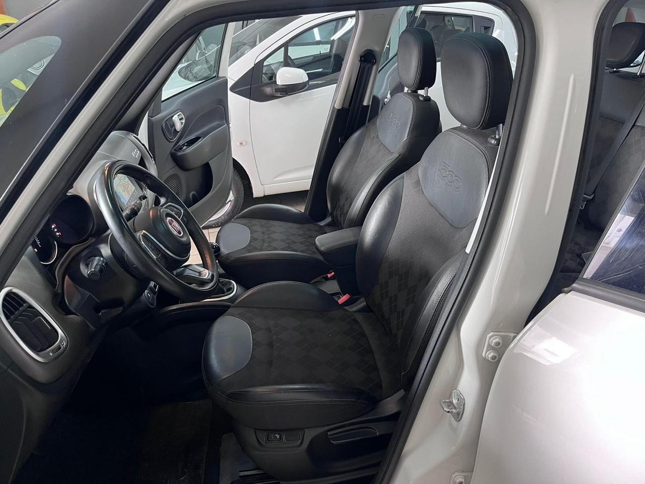 Fiat 500L 1.6 Mjt lounge tetto/nav full