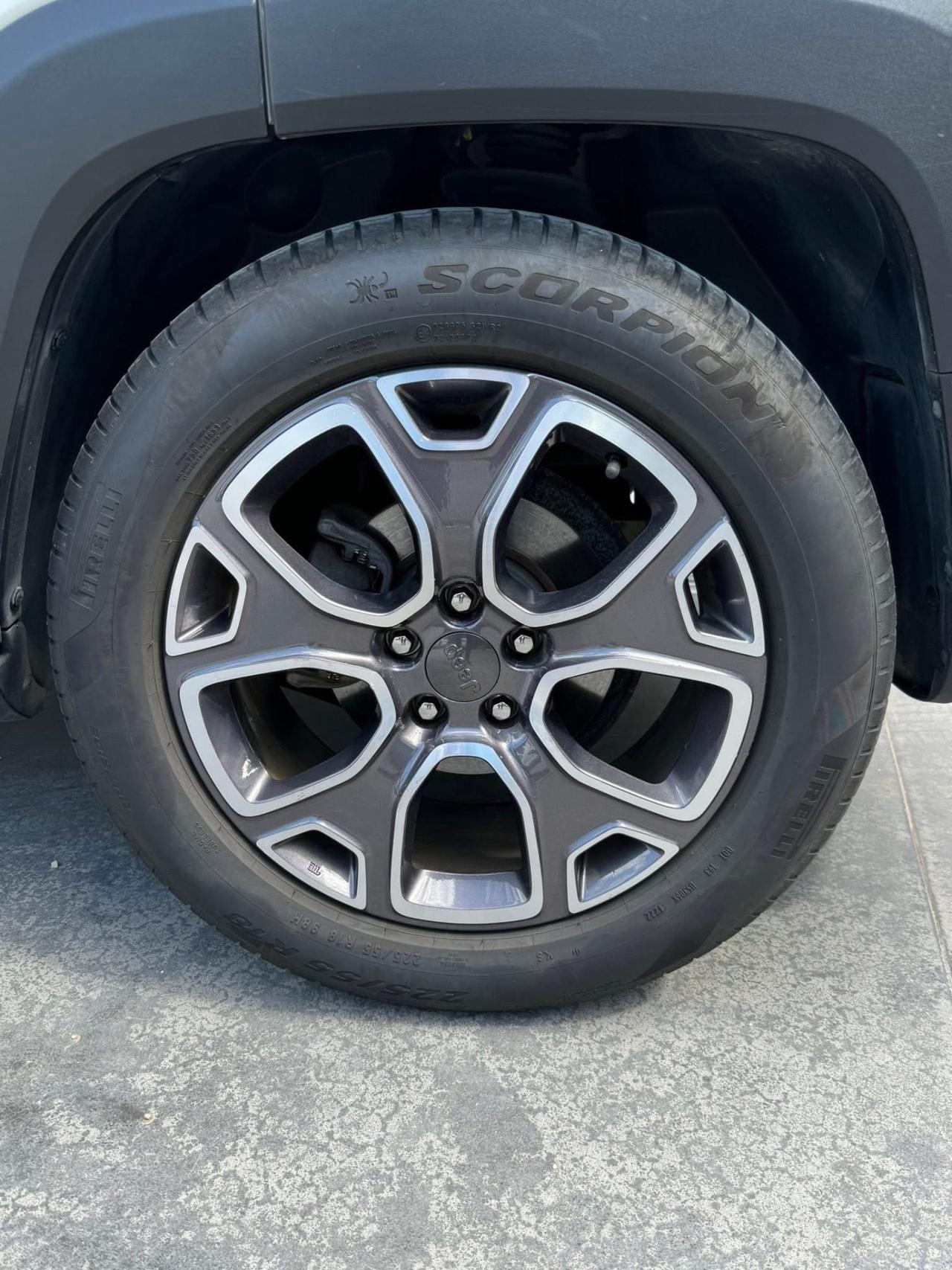 Jeep Renegade 1.4 MultiAir DDCT Limited GPL
