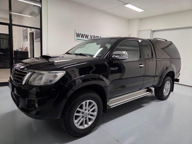 TOYOTA Hilux D-4D 4WD EXTRA CAB MANUALE
