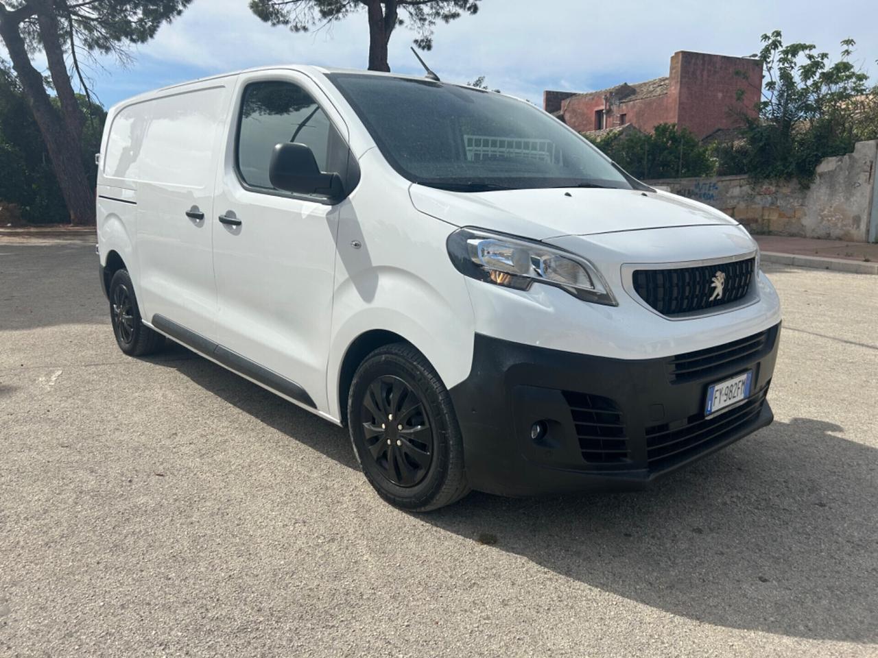 Peugeot Expert BlueHDi 100 S&S PL-TN Combi Standard