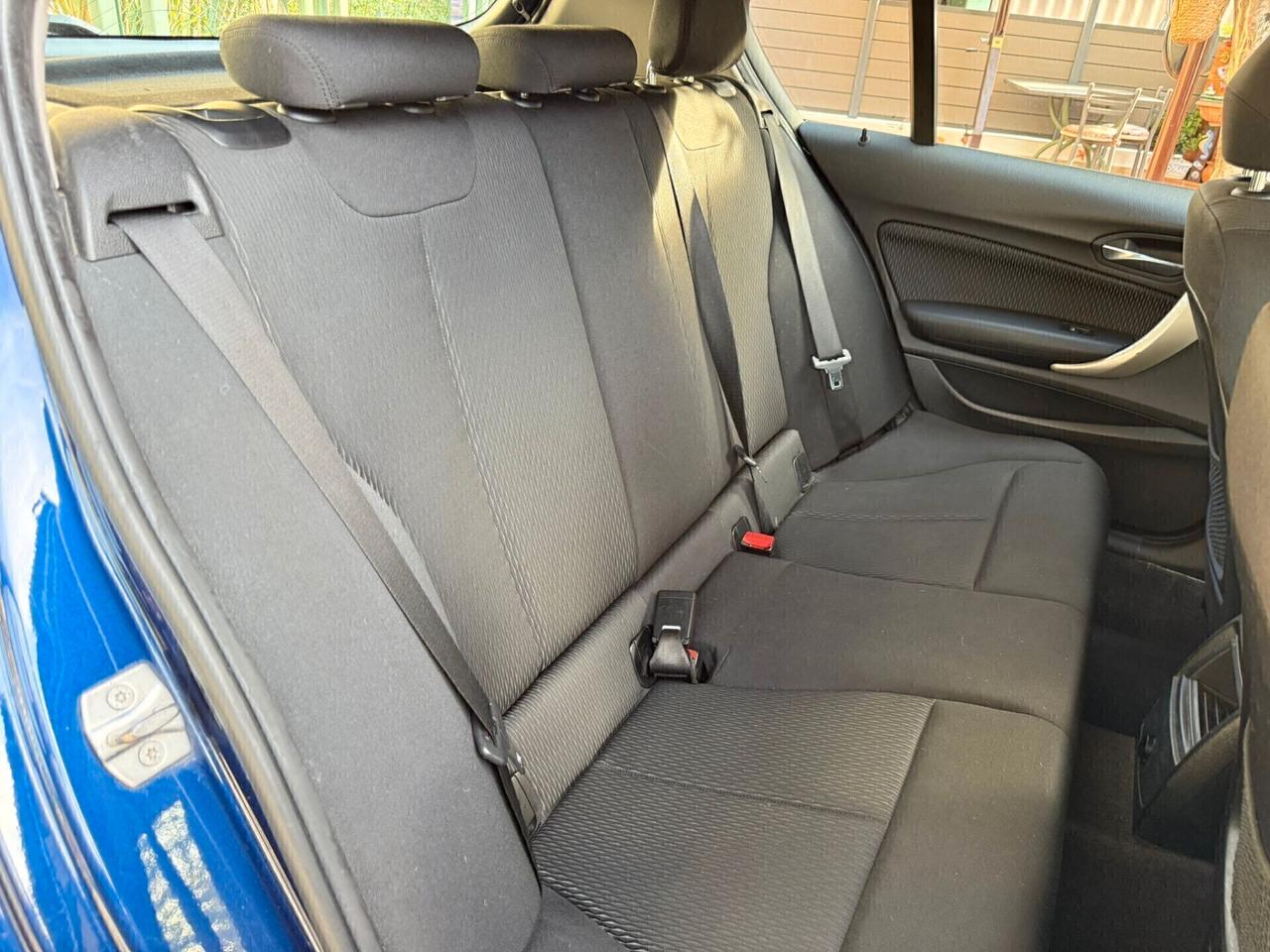 Bmw 118d 5p. Advantage cambio aut.