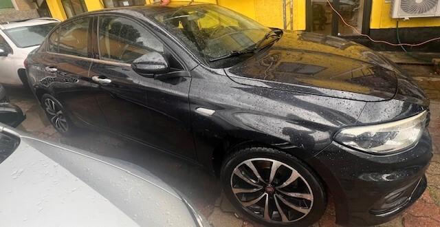 Fiat Tipo 1.6 Mjt 4 porte Lounge