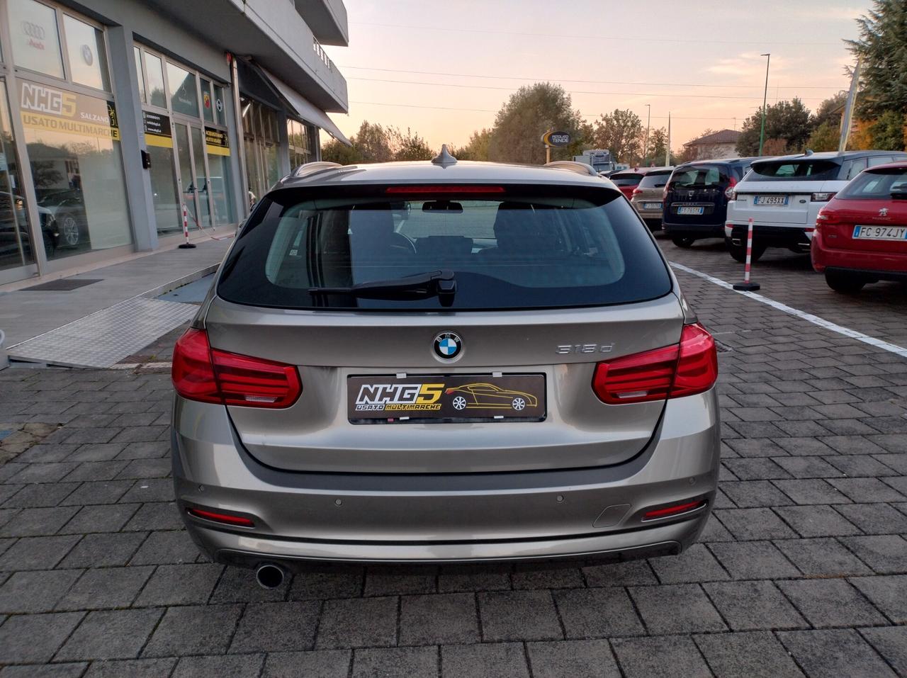 Bmw 318 318d Touring Business Advantage aut.