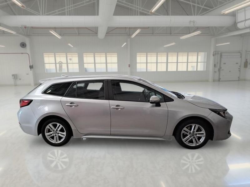 TOYOTA COROLLA TS 1.8 HYBRID BUSINESS STATION WAGON