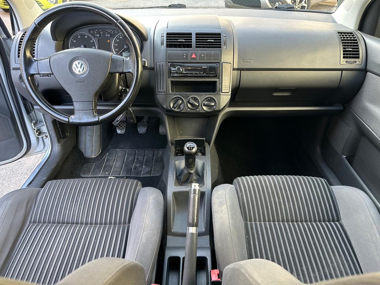 Volkswagen Polo 1.4 BENZINA NEOPATENTATI