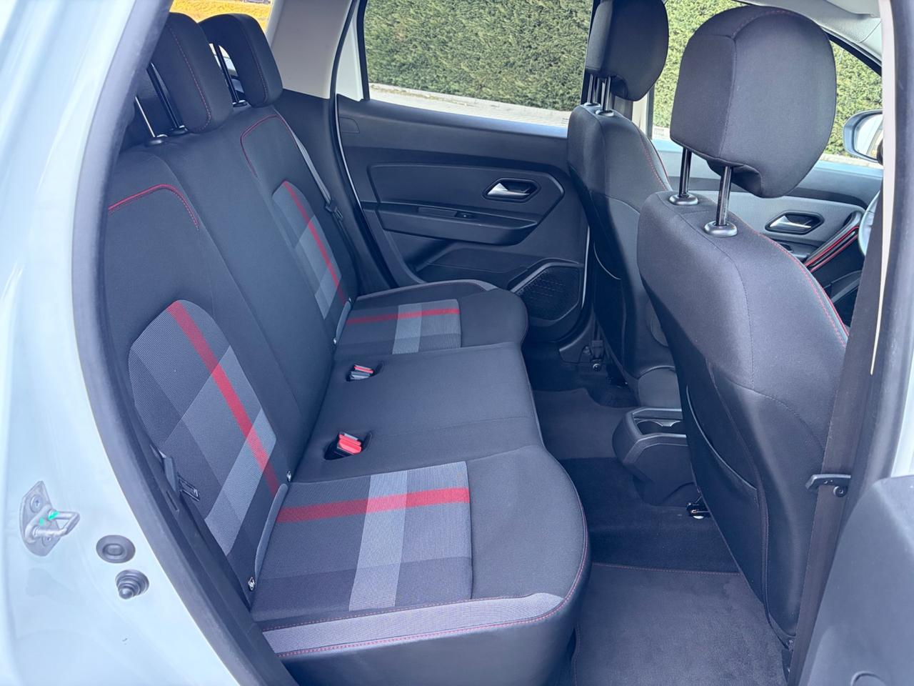 Dacia Duster 1.6 SCe GPL 4x2 Techroad Euro6