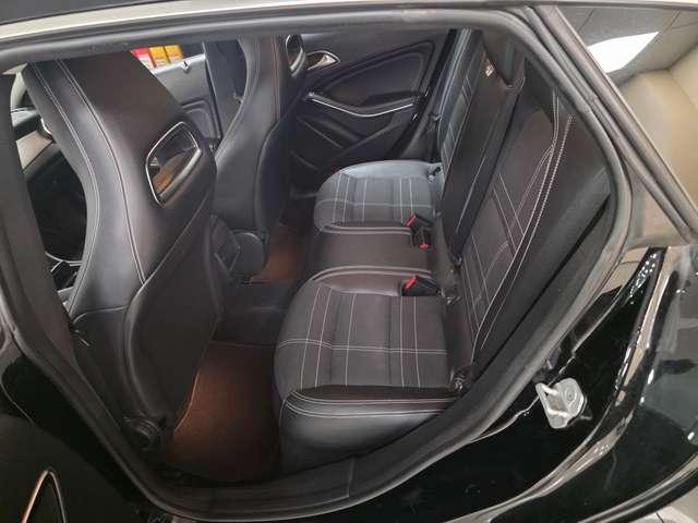 Mercedes-Benz CLA 200 CLA