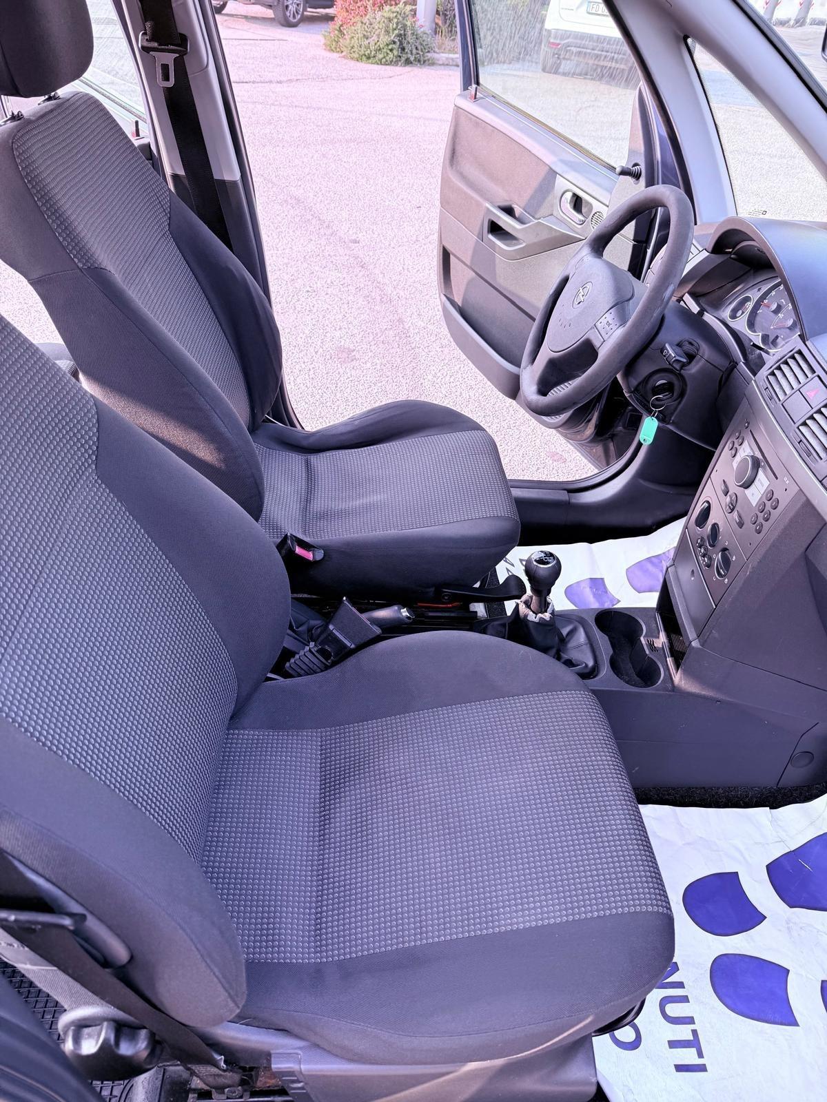 Opel Meriva 1.3 CDTI Ok neopatentati