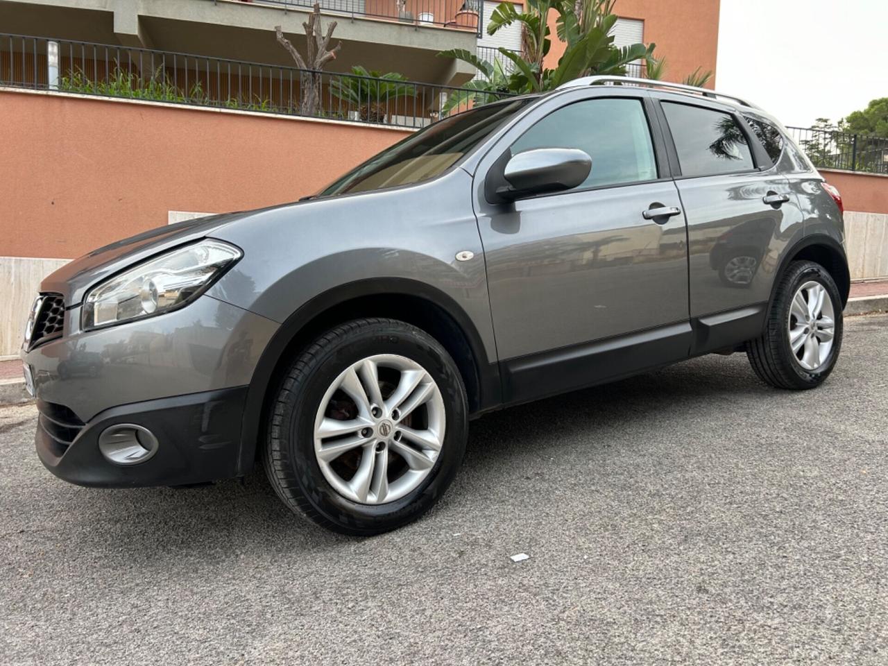 Nissan Qashqai 1.5 dCi Tekna km certificati