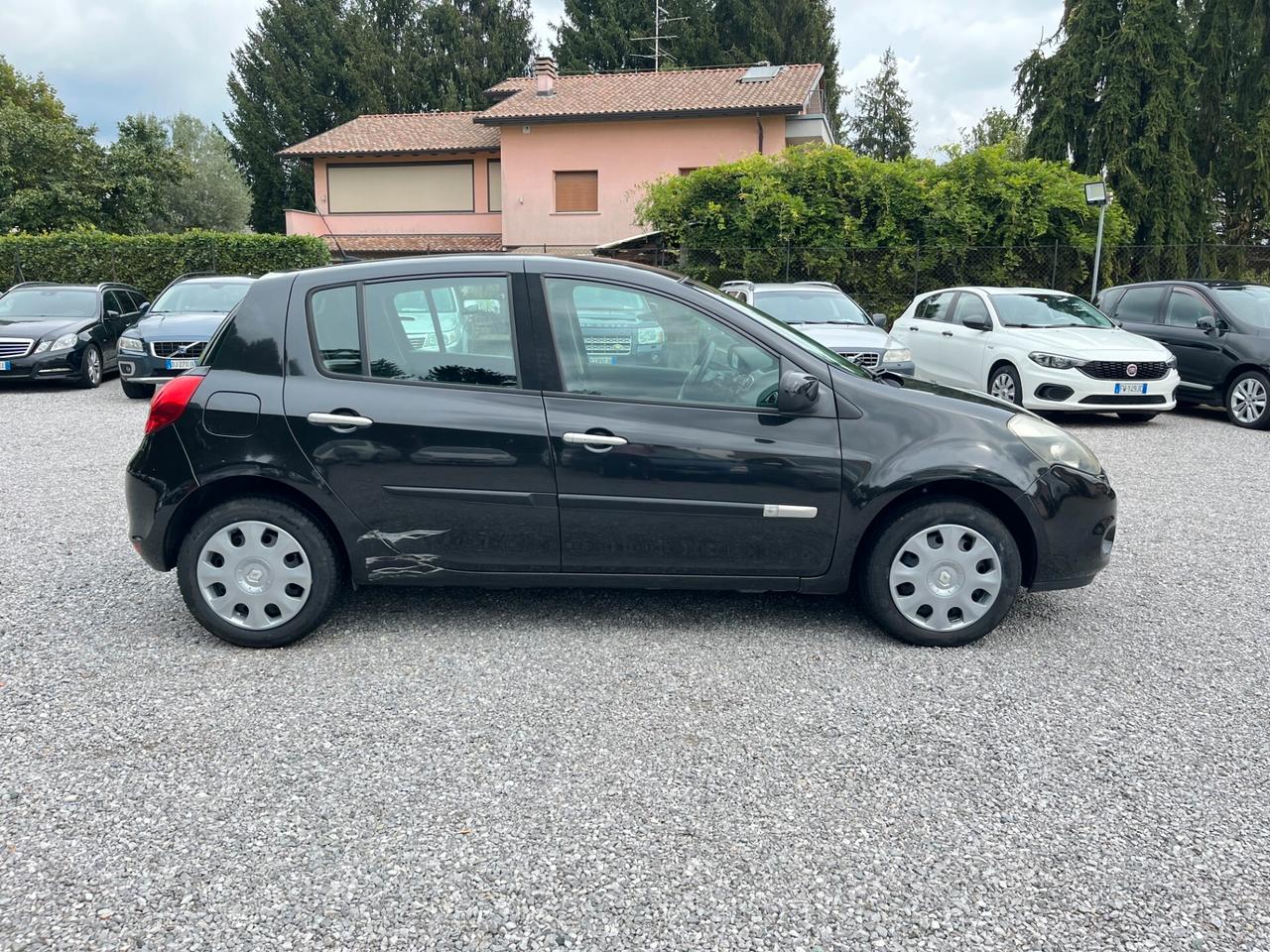 Renault Clio 1.2 16V 5 porte Confort