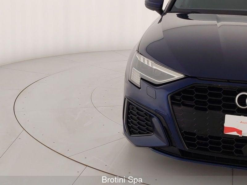 Audi A3 SPB 35 TFSI Identity Black