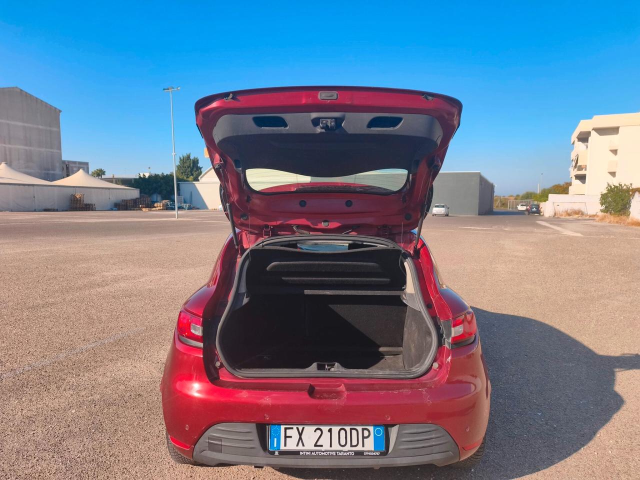 Renault Clio TCe 12V 75 CV 5 porte (12 mesi di garanzia)
