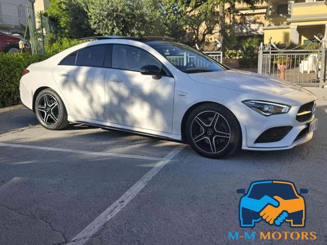 MERCEDES-BENZ CLA 200 d Automatic Premium