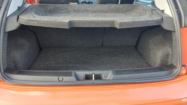FIAT Punto 1.4 8V 5 porte Natural Power Young