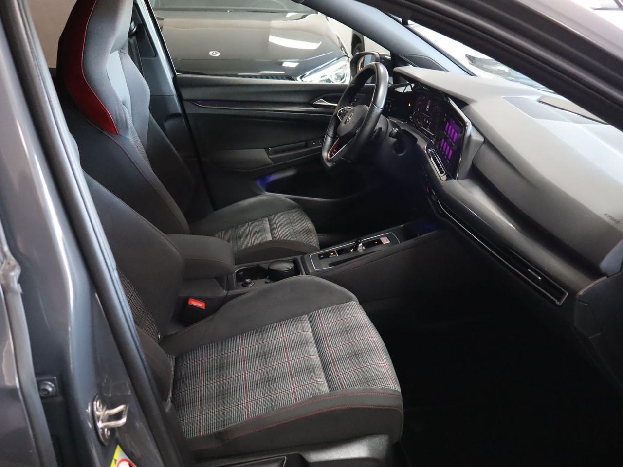 Volkswagen Golf GTI Ultimate 2.0 TSI GTI #10253