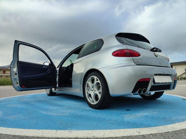ALFA ROMEO 147 3.2 GTA ( MOTORE NUOVO )