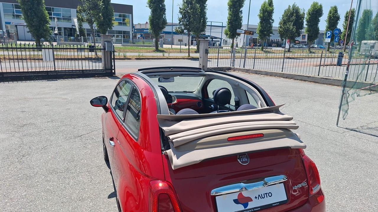 Fiat 500 C 1.0 Hybrid Red SOLI 32.000 KM!!!