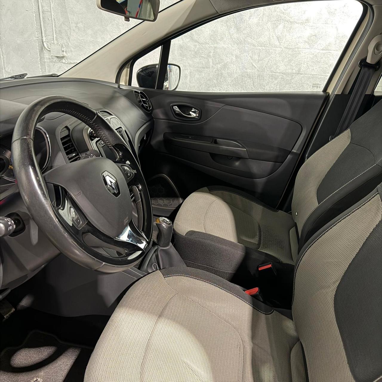 Renault Captur 1.5 dCi NEOPATENTATI+CERCHI IN LEGA+SENSORI PROMO FINO AL 20/12