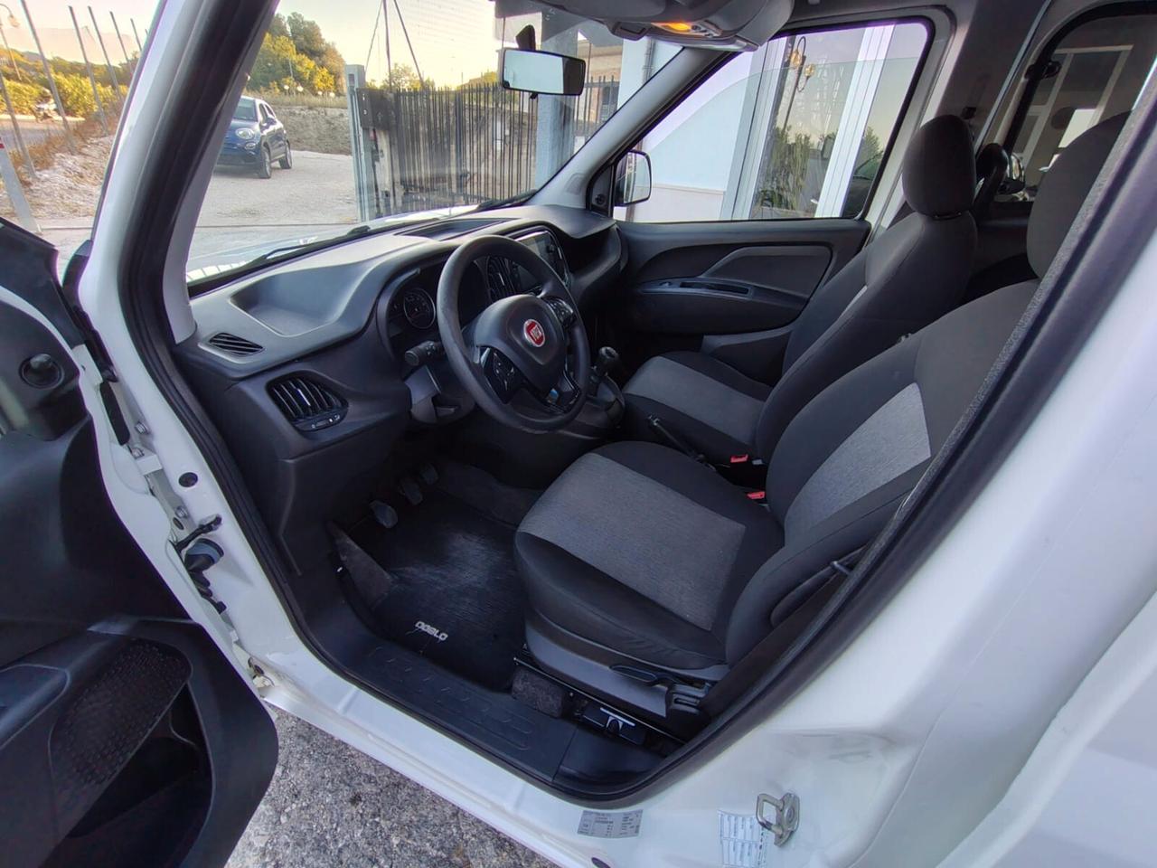 Fiat Doblò Combi 1.6 Mjet SX 90Cv - 2022