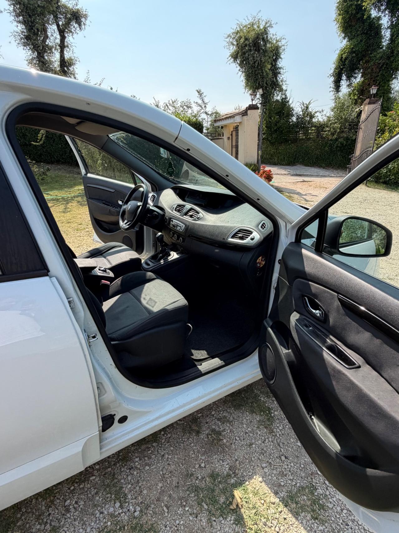 Renault Scenic Scénic XMod 1.5 dCi 110CV EDC Live