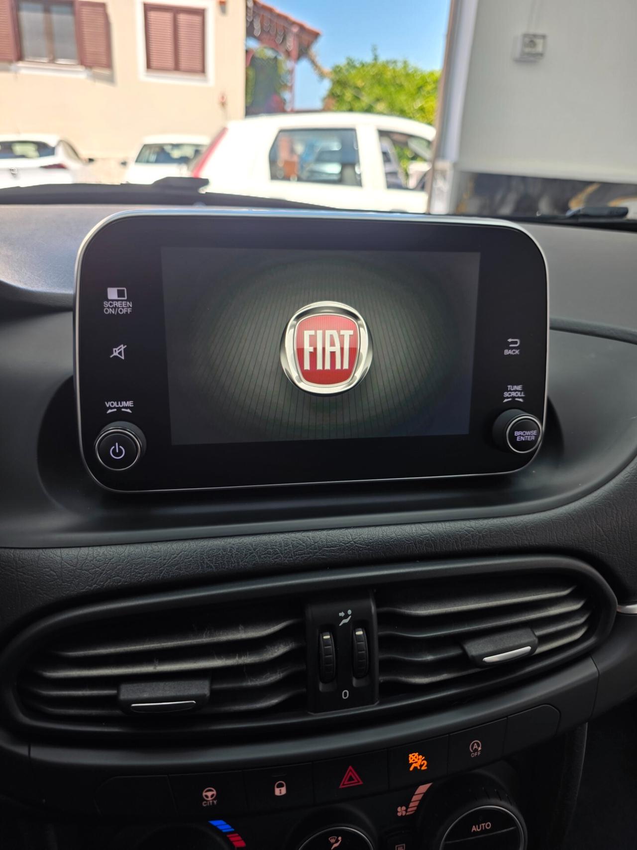 Fiat Tipo 1.6 Mjt S&S 5 porte Lounge