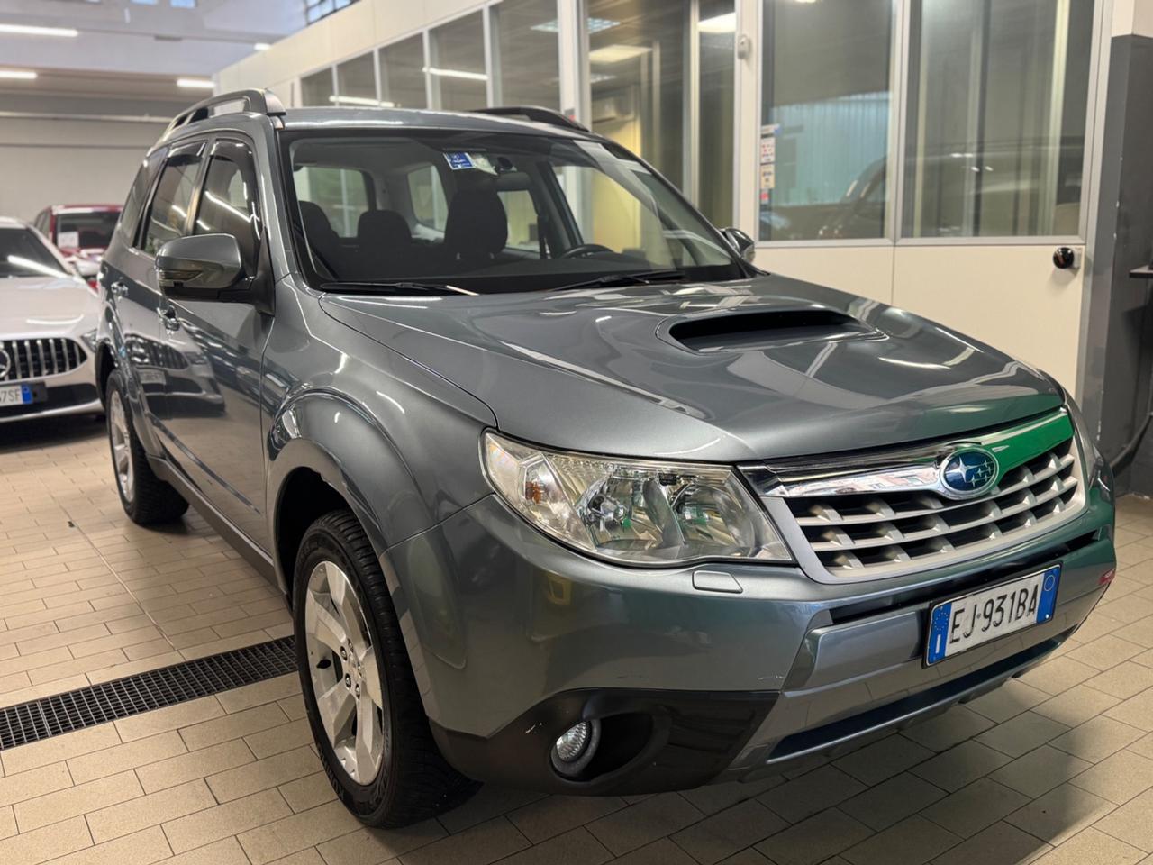 Subaru Forester 2.0D 1 PROPRIETARIO