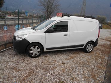 DACIA DOKKER 1.5 DCI 90 CV AUTOCARRO 2 POSTI