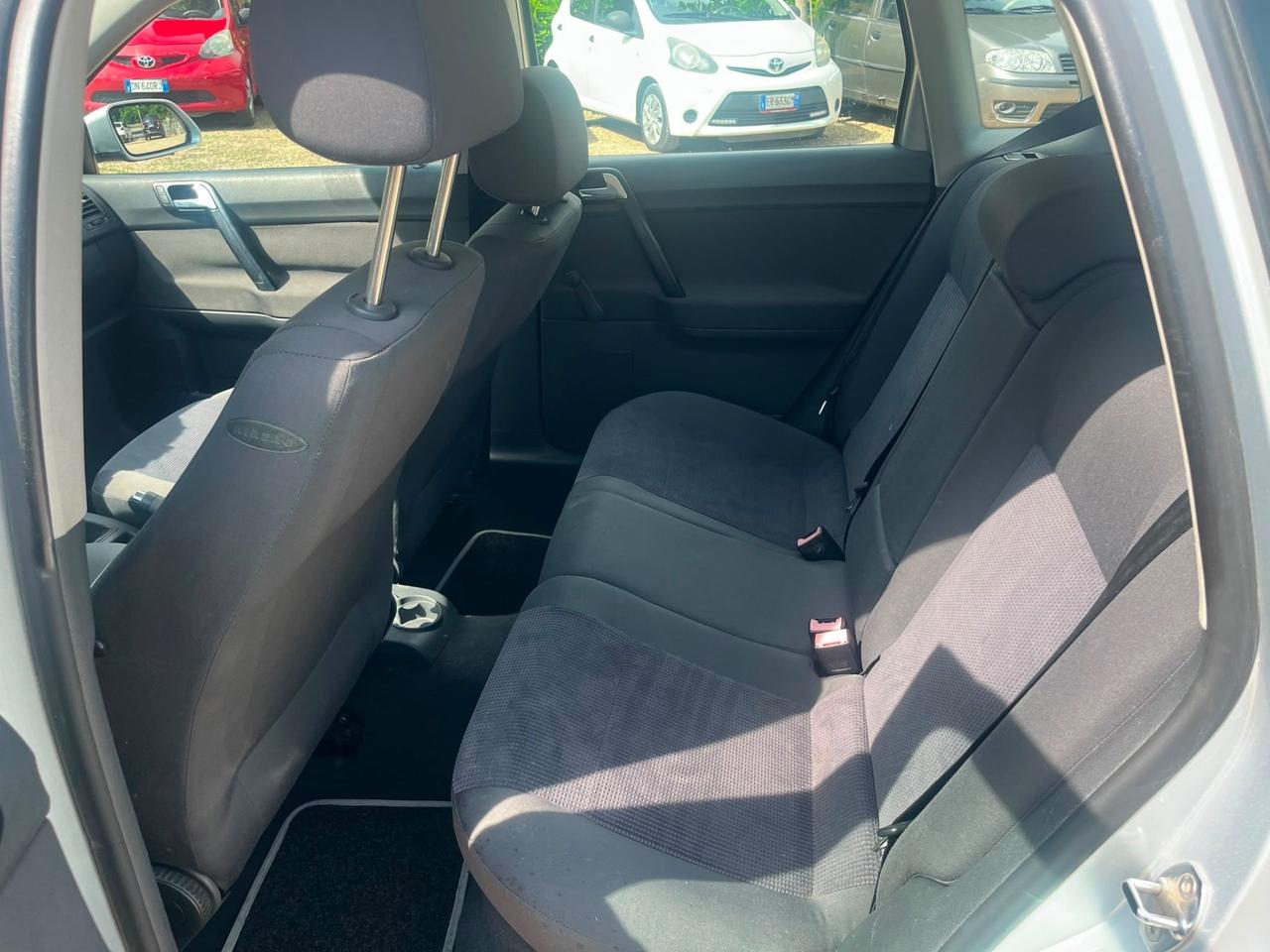 Volkswagen Polo 1.4 16V FSI 5p. Sportline