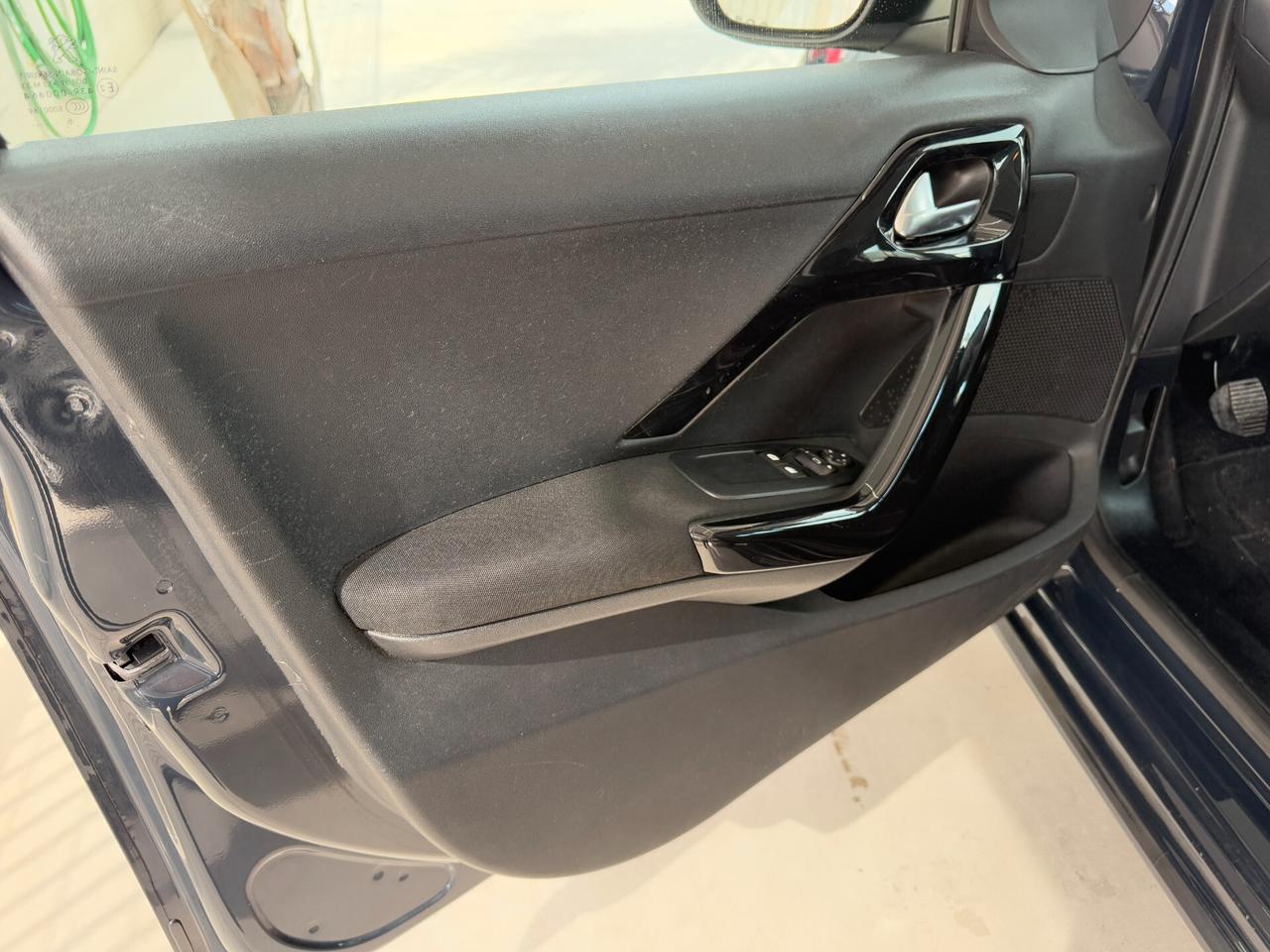 PEUGEOT 208 2016 1.2 BENZINA 82 CV 134.000 KM