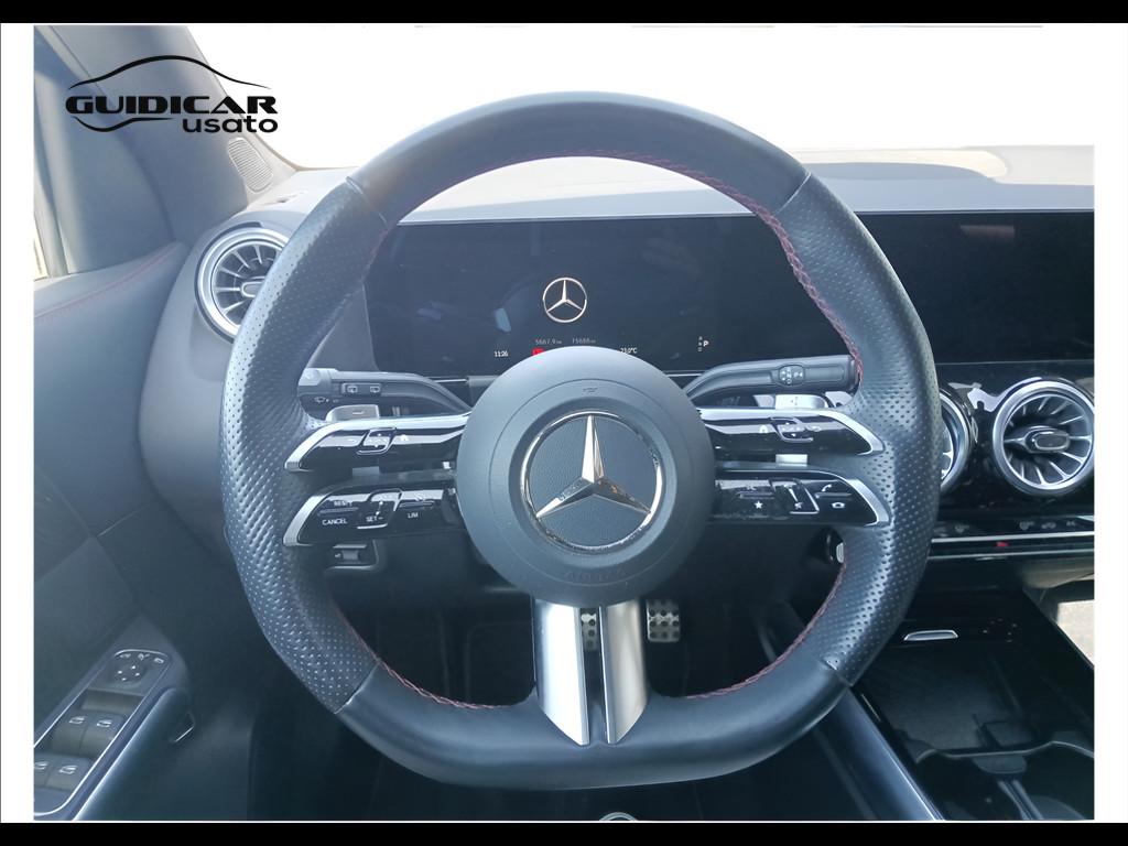 Mercedes-Benz GLA-H247 2023 - GLA 180 d AMG Line Advanced Plus auto