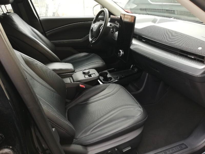 Ford Mustang Mach-E Elettrico Standard 269CV