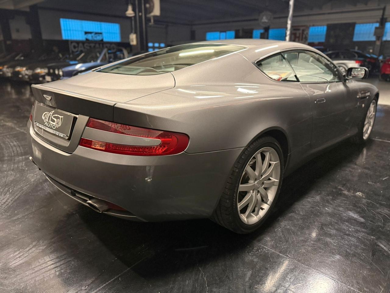 Aston Martin DB9 Coupé ASI