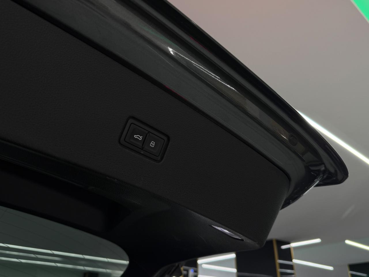 Audi Q8 50 TDI 286CV Quattro TipTronic Sport Full Opt