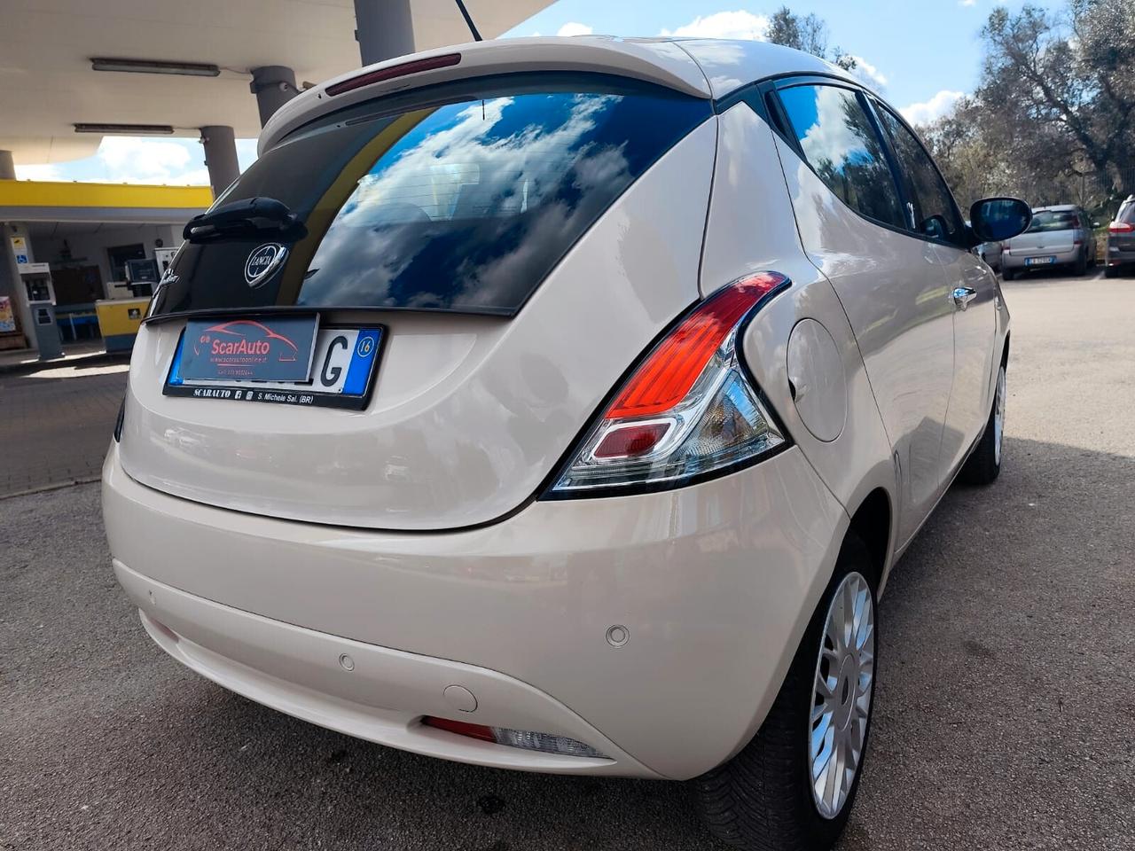 Lancia Ypsilon 1.3 MJT 16V 95 CV 5 porte S&S Gold