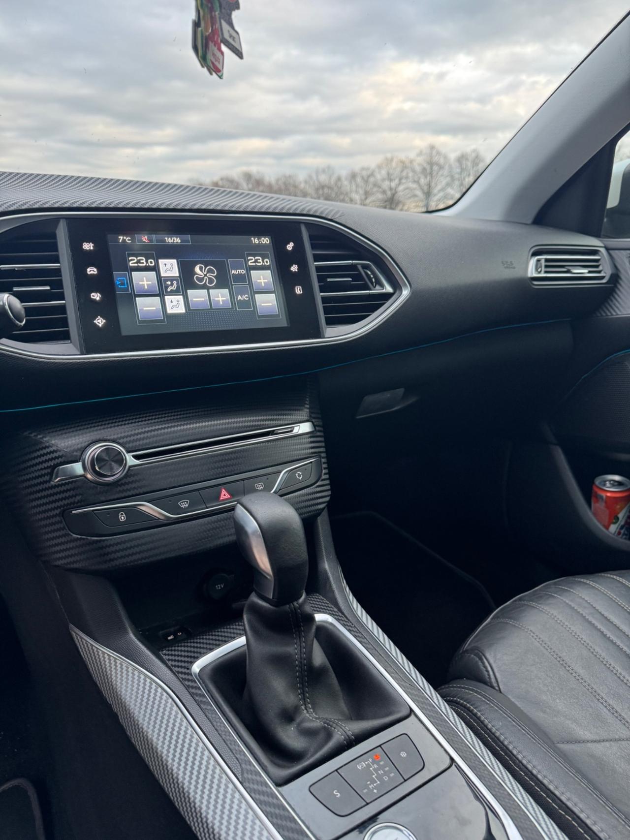 Peugeot 308 BlueHDi 150 S&S EAT6 SW GT Line