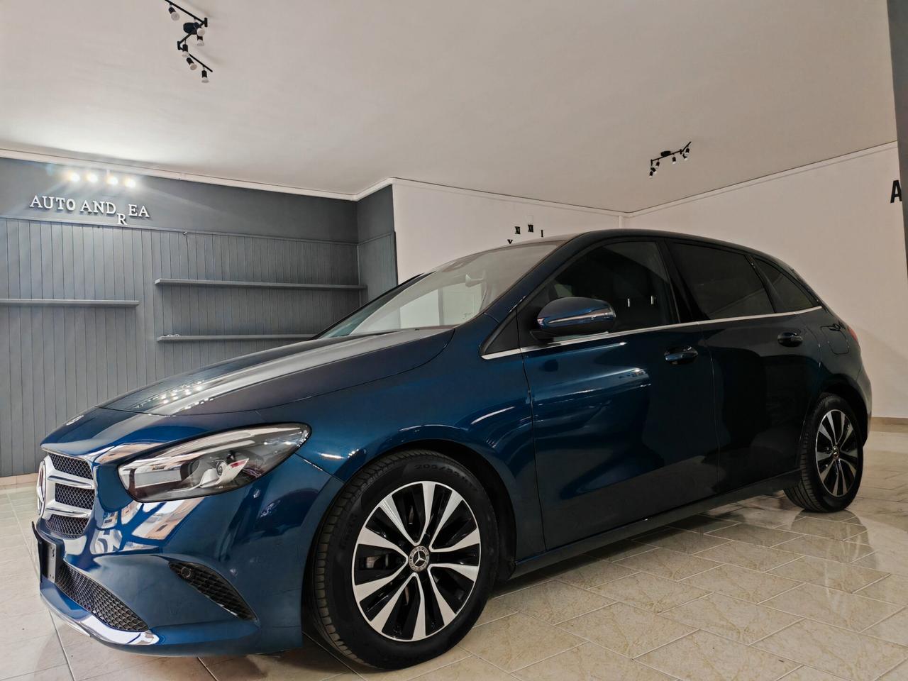 Mercedes-benz B 180d 2.0 navig cam led 2022