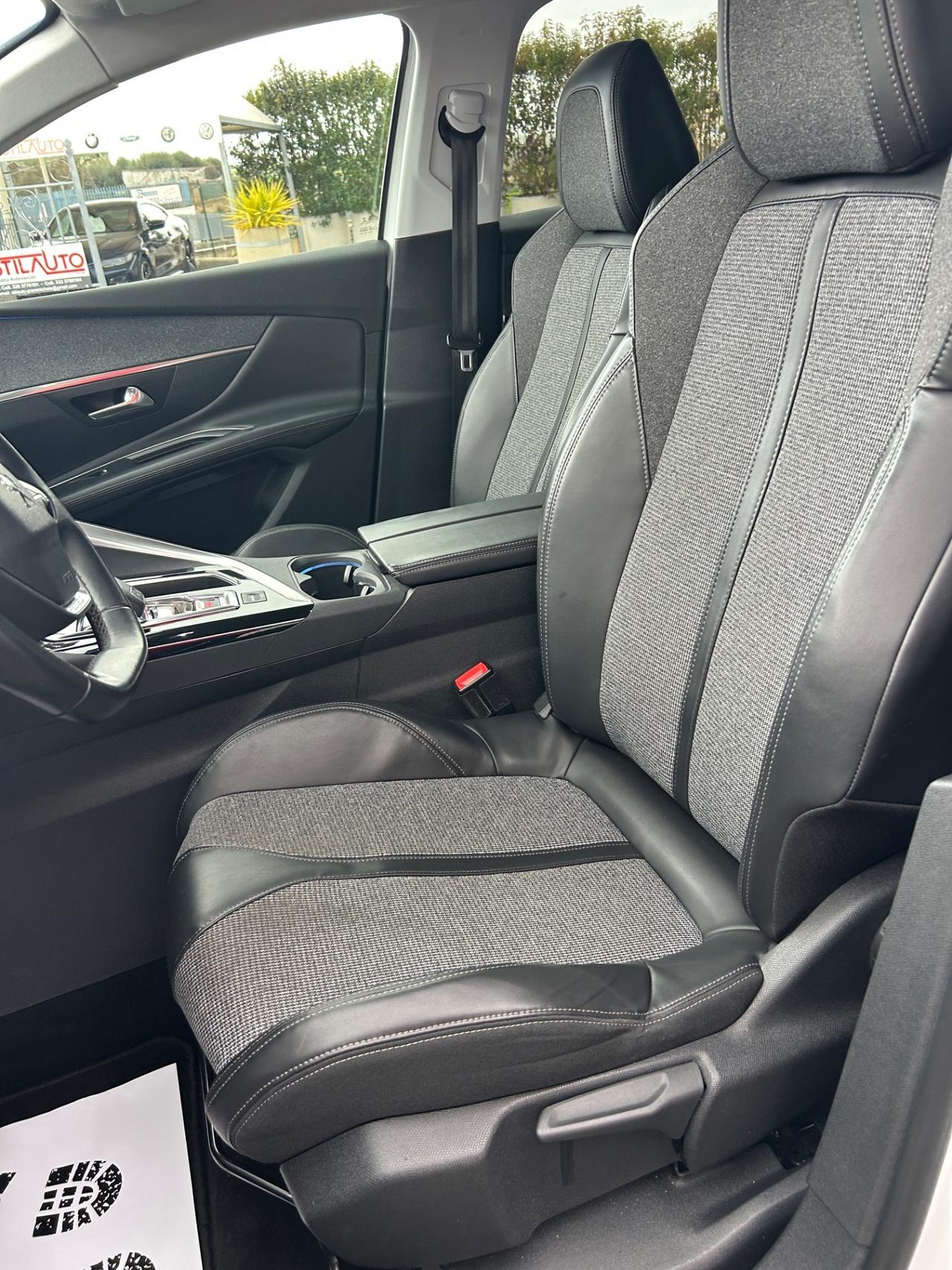 Peugeot 3008 BlueHDi 120 S&S EAT6 Allure