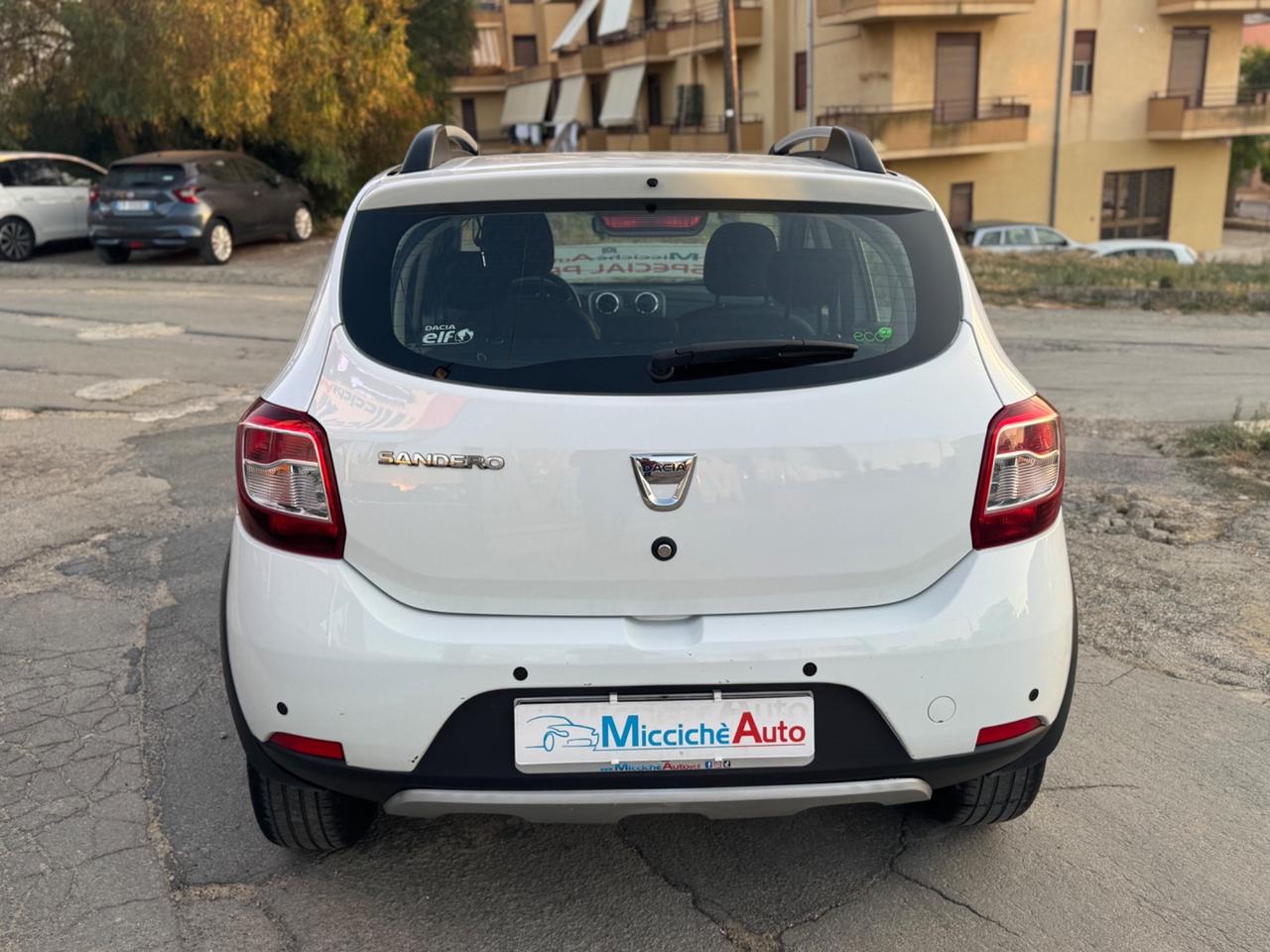 DACIA SANDERO STEPWAY 1.5 DCI PRESTIGE NAVI FULL