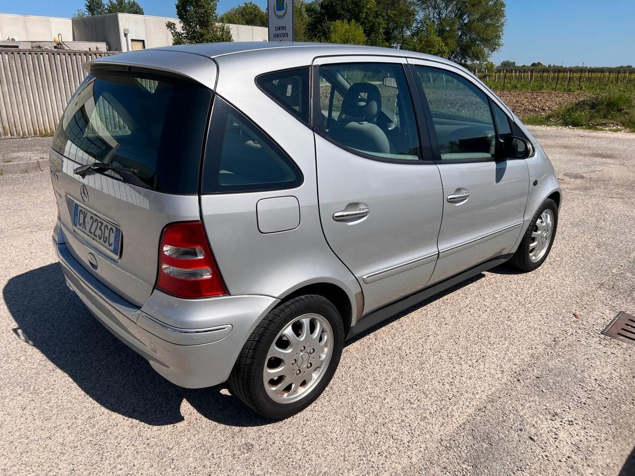 Mercedes-benz A 160