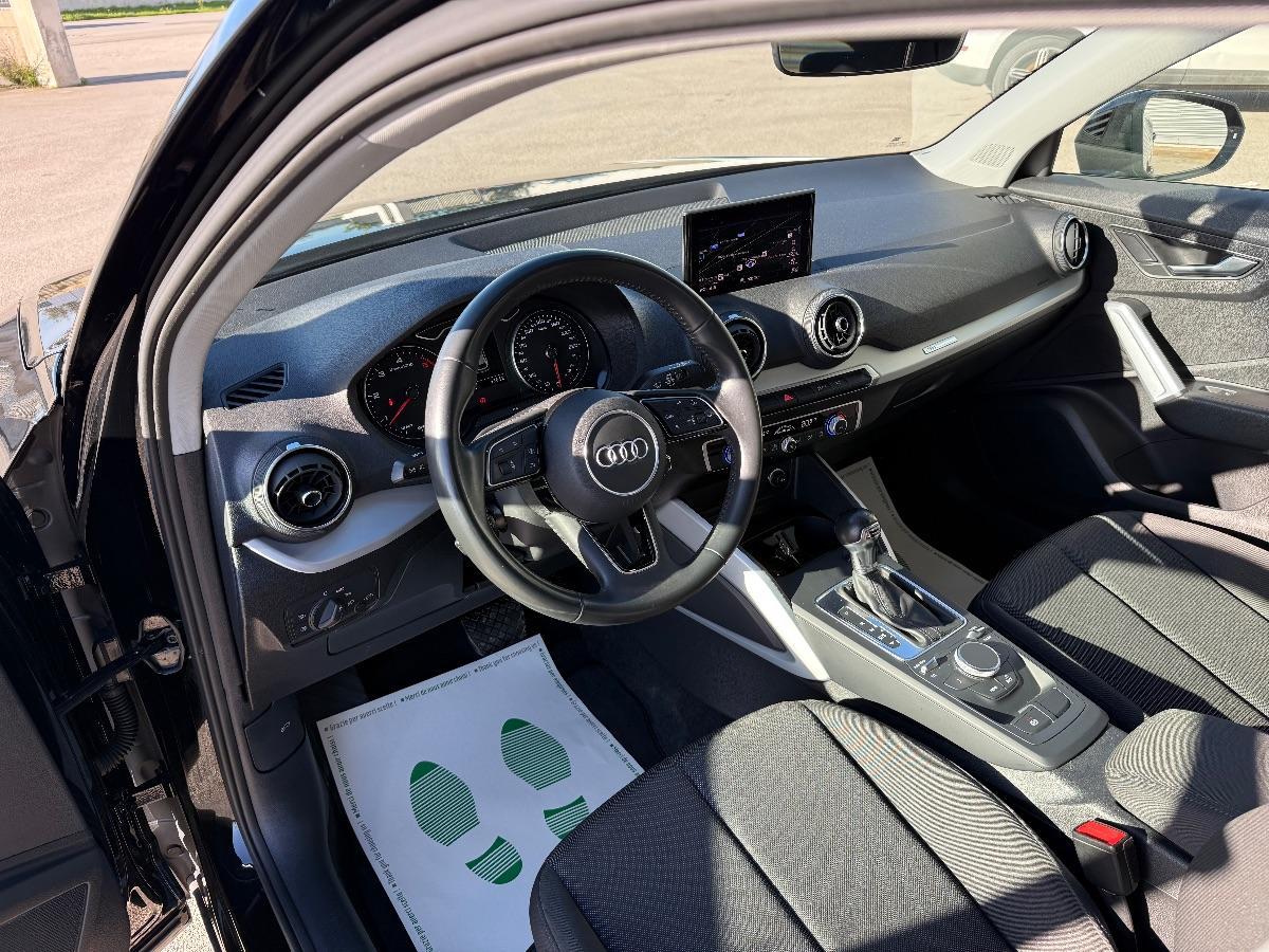 AUDI - Q2 - 30 TDI S tronic Business